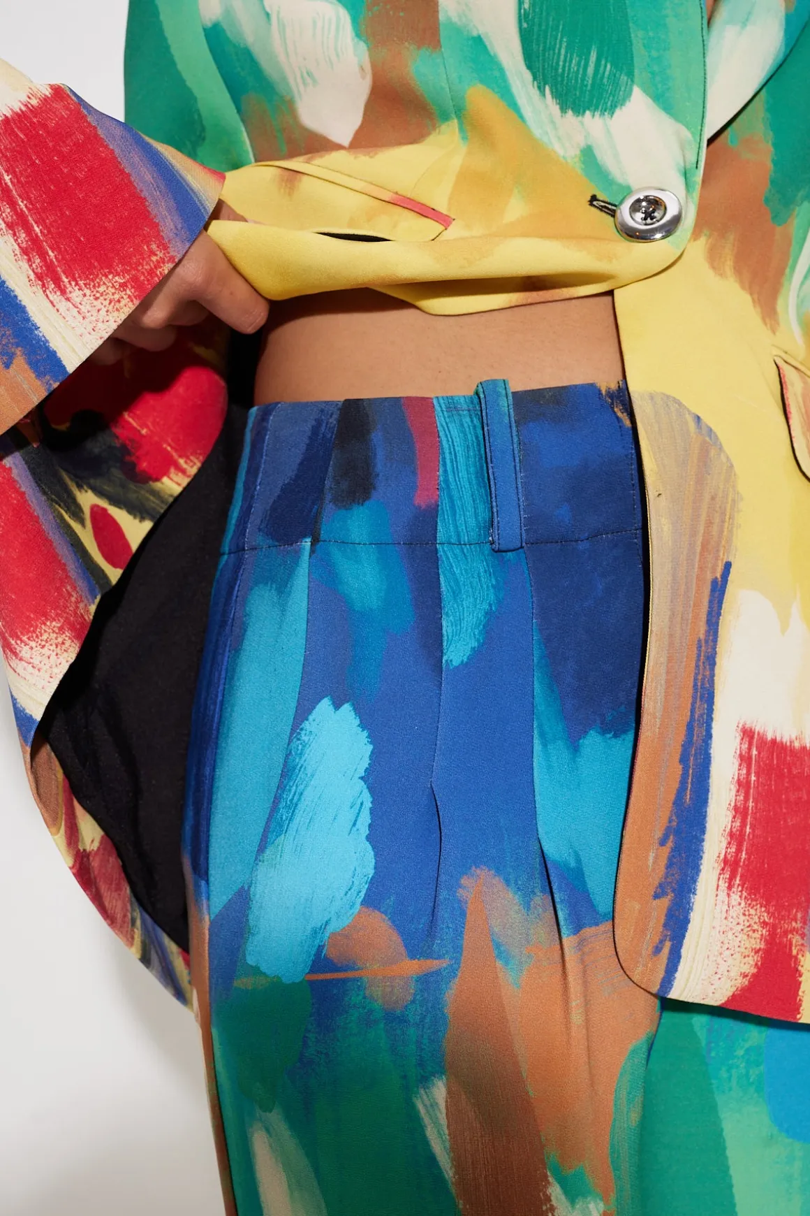 Bloo Painted Crepe Pant in Palette Print