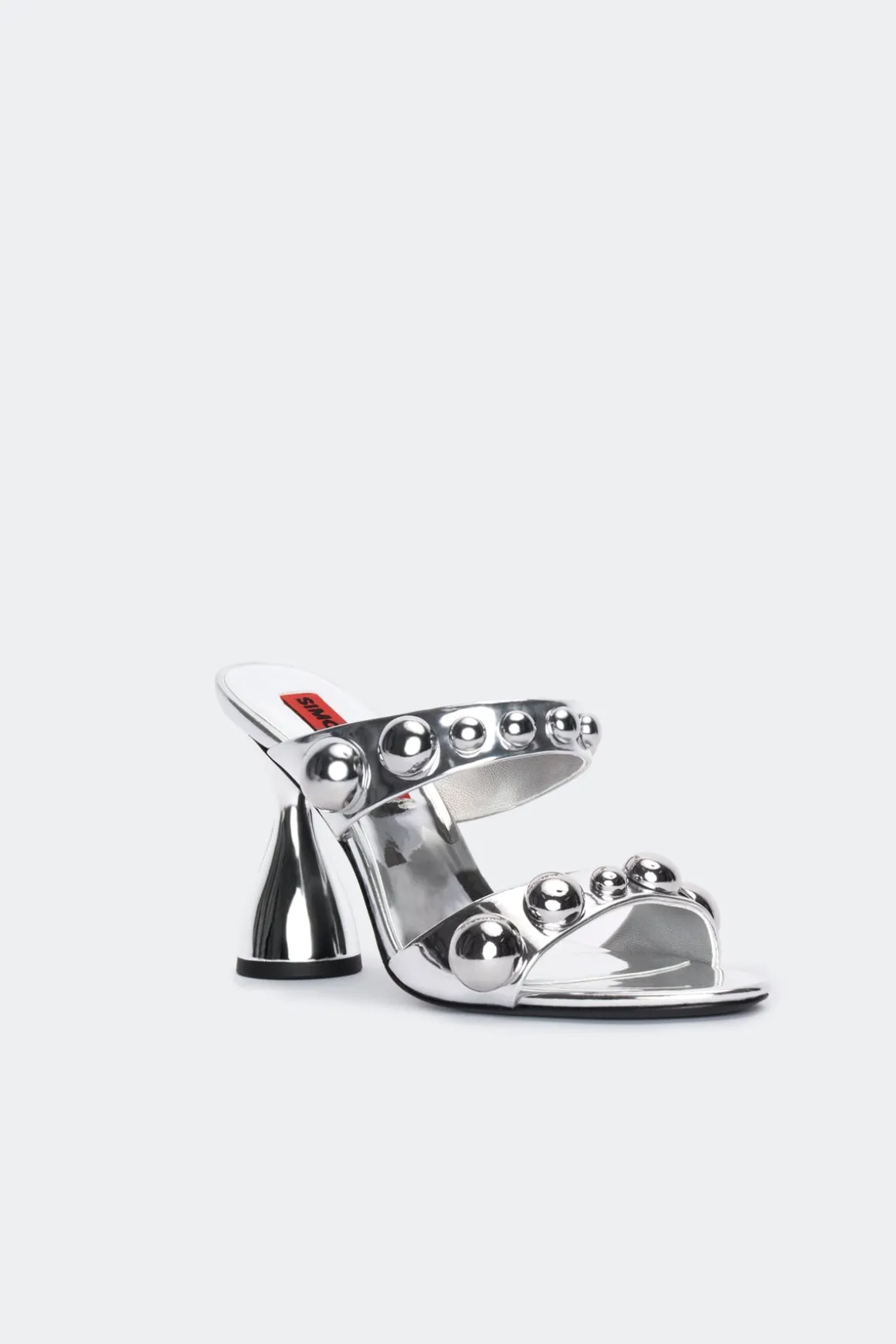 Dome Stud Verner Heel in Silver