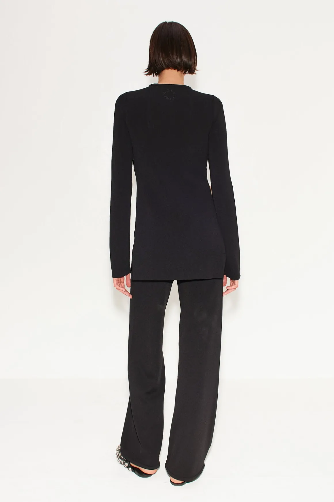 Knits By Canoga Long Sleeve Top in Black
