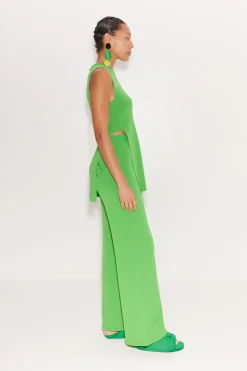 Knits By Canoga Top in Gummy Green