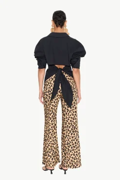 Loch Button Up in Black