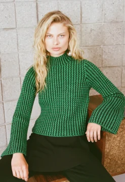 Peep Textured Knit Sweater in Gummy Green