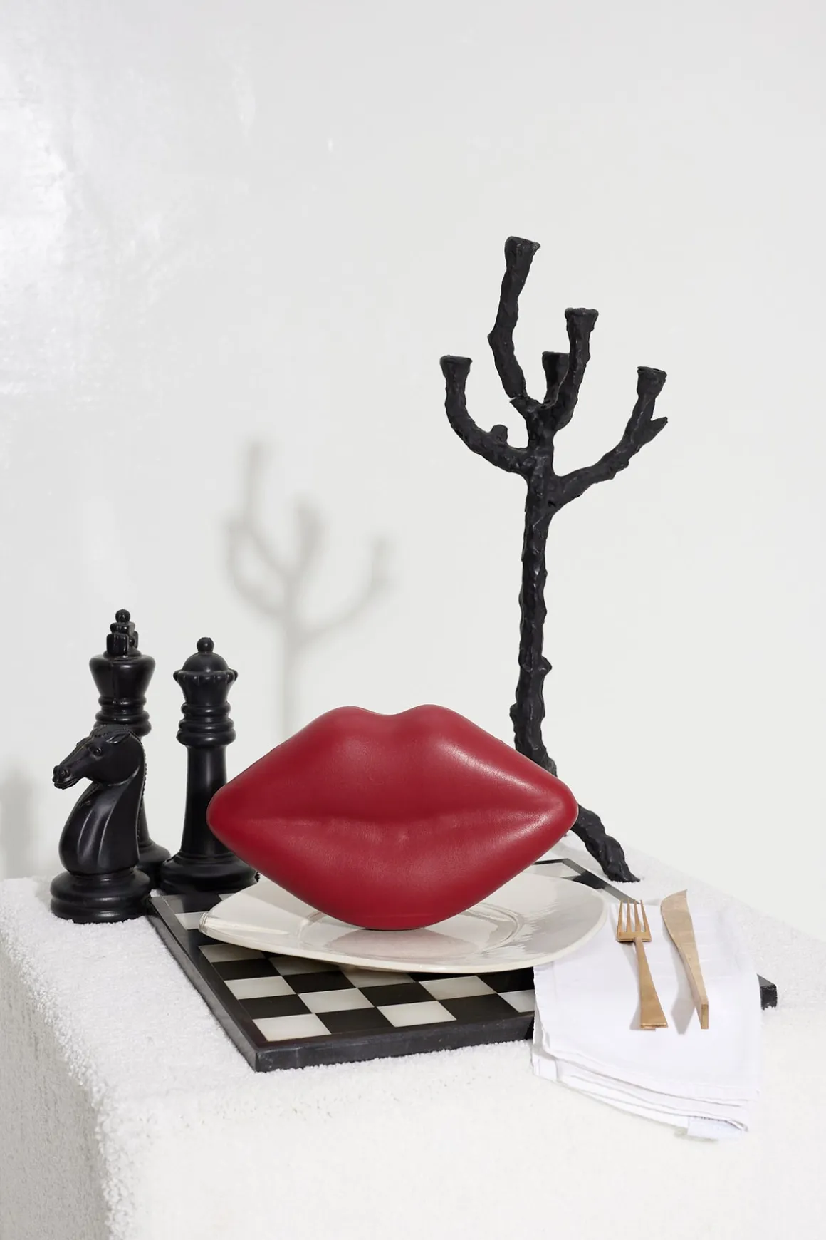 Vegan Lip Clutch in Lucky Red