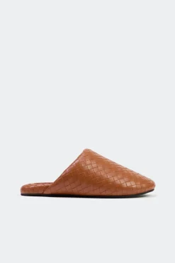 Woven Bubble Slipper in Chestnut