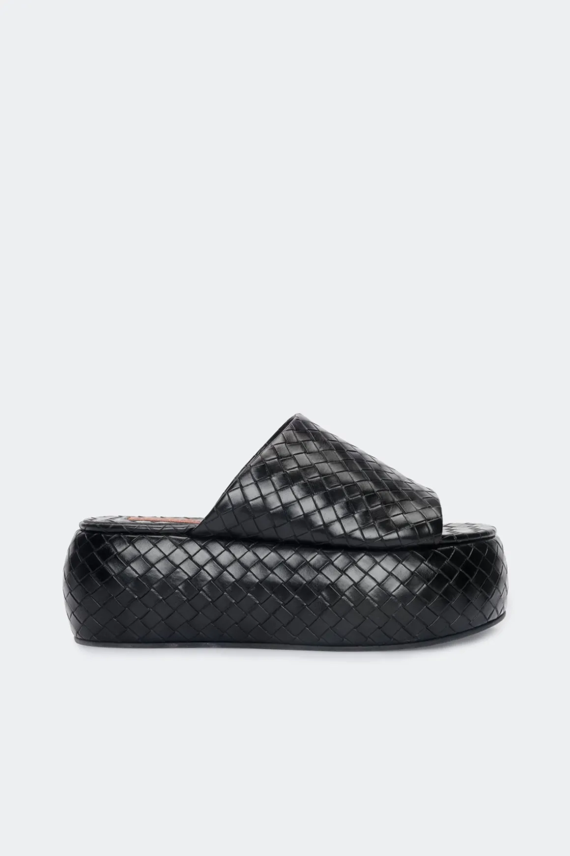 Woven Cloudy Platform in Black